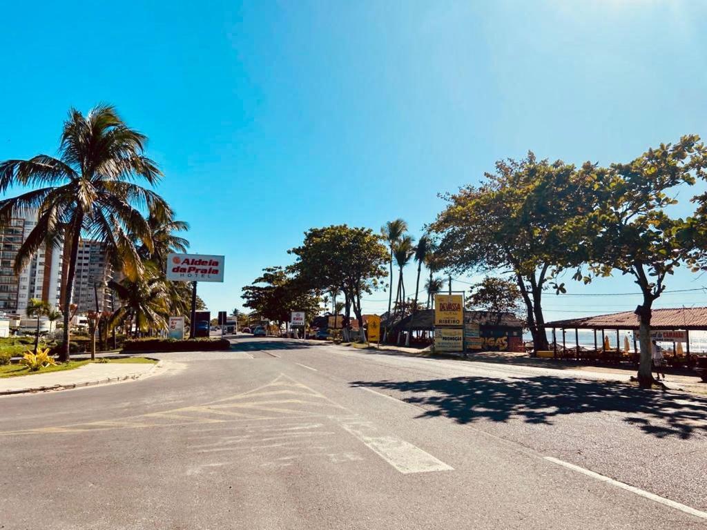 Apê Ilha Graciosa, na praia em Ilhéus Esterno foto
